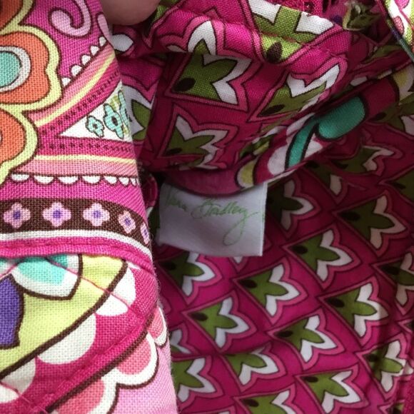 VERA BRADLEY Pink Swirls Multi-Pocket Quilted Crossbody Bag - Picture 6 of 7